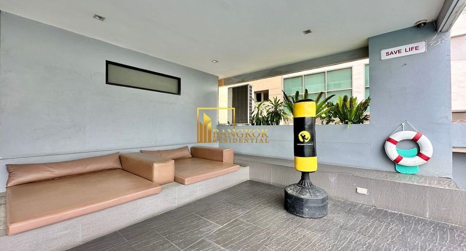 Condo en alquiler de 3 habitaciones en Watthana, Bangkok