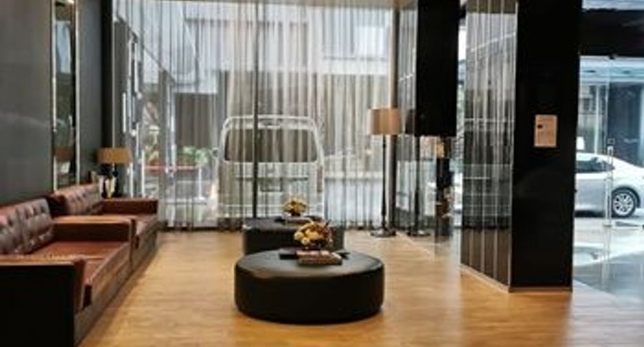 For rent 2 ベッドルーム condo in Watthana, Bangkok