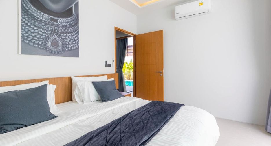 For rent 3 bedrooms villa in Mueang Phuket, Phuket
