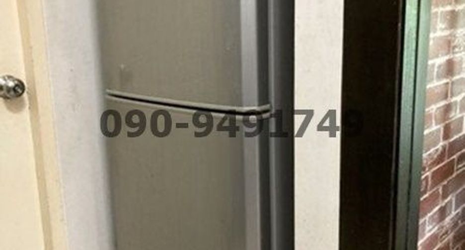 For rent 3 bedrooms townhouse in Pak Kret, Nonthaburi