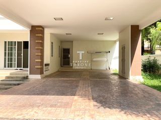 For sale 4 Beds house in Bang Khae, Bangkok