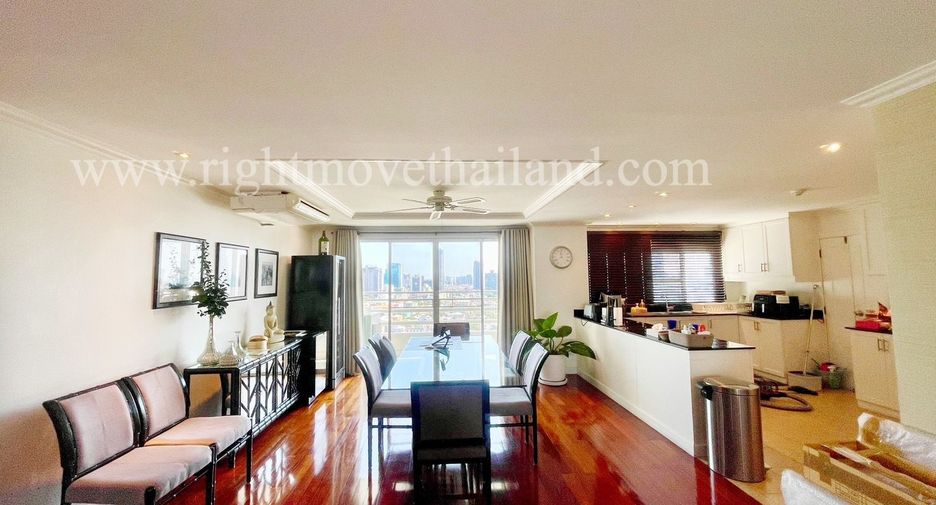 À vendre 3 chambres condo à Watthana, Bangkok
