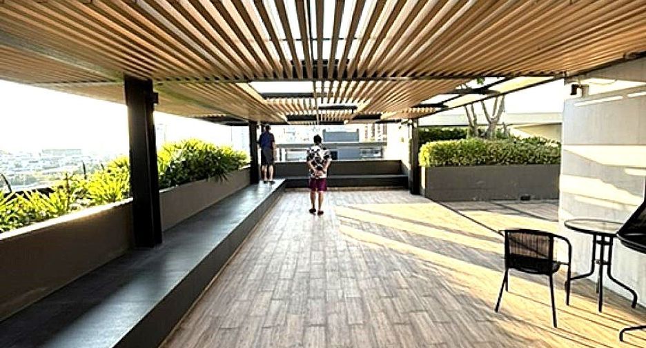 For sale 2 bedrooms condo in Khlong Toei, Bangkok