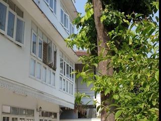 Продажа 15 спальни торговое помещение в Дусит, Бангкок