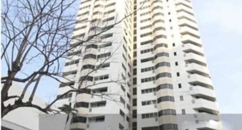 For rent and for sale 4 bedrooms condo in Khlong Toei, Bangkok