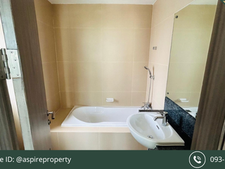For sale 2 bedrooms condo in Watthana, Bangkok