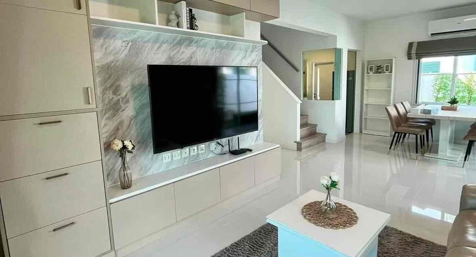 Haus zur Miete mit 3 Zimmer in Bang Phli, Samut Prakan