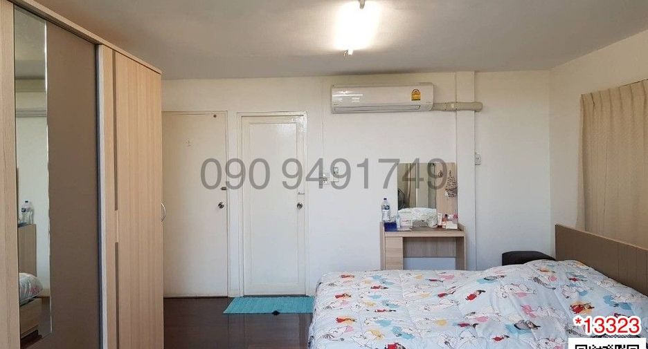 For rent 3 bedrooms house in Saphan Sung, Bangkok