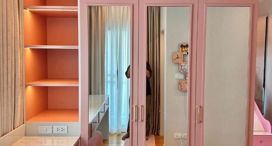 For sale 5 ベッドルーム house in Bang Phlat, Bangkok