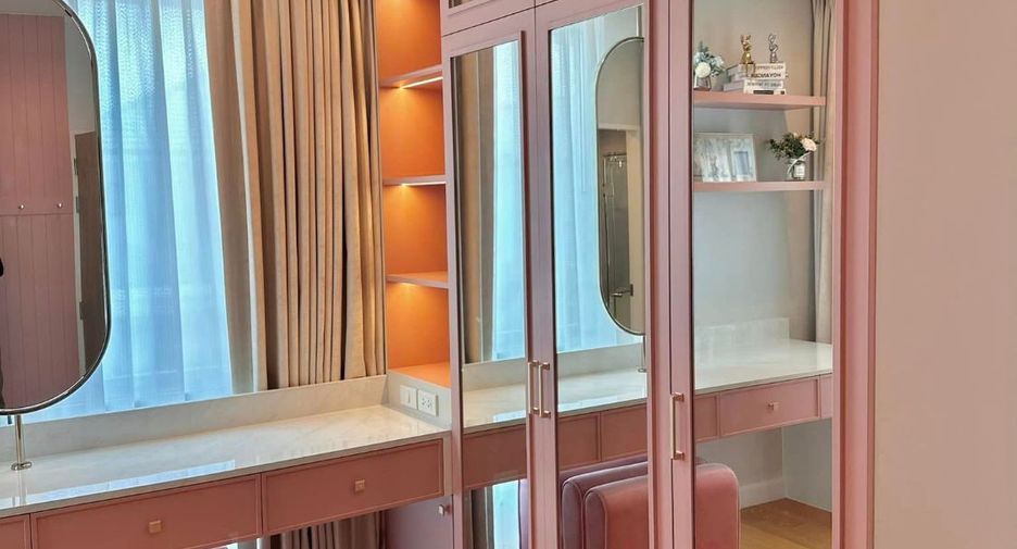 For sale 5 ベッドルーム house in Bang Phlat, Bangkok