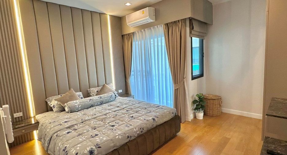 For sale 5 ベッドルーム house in Bang Phlat, Bangkok