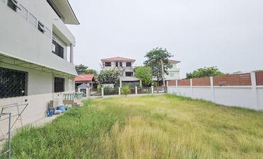 Casa en venta de 6 habitaciones en Pak Kret, Nonthaburi