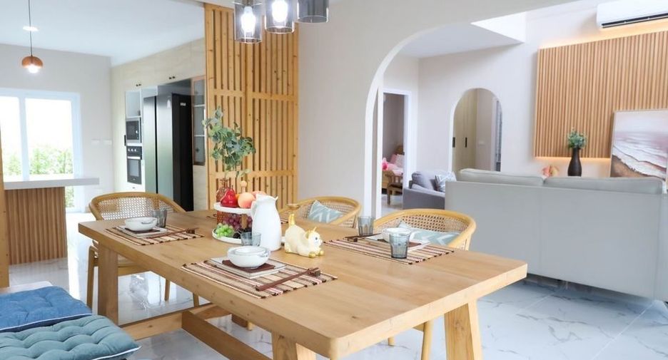 For sale 4 bedrooms house in Doi Saket, Chiang Mai