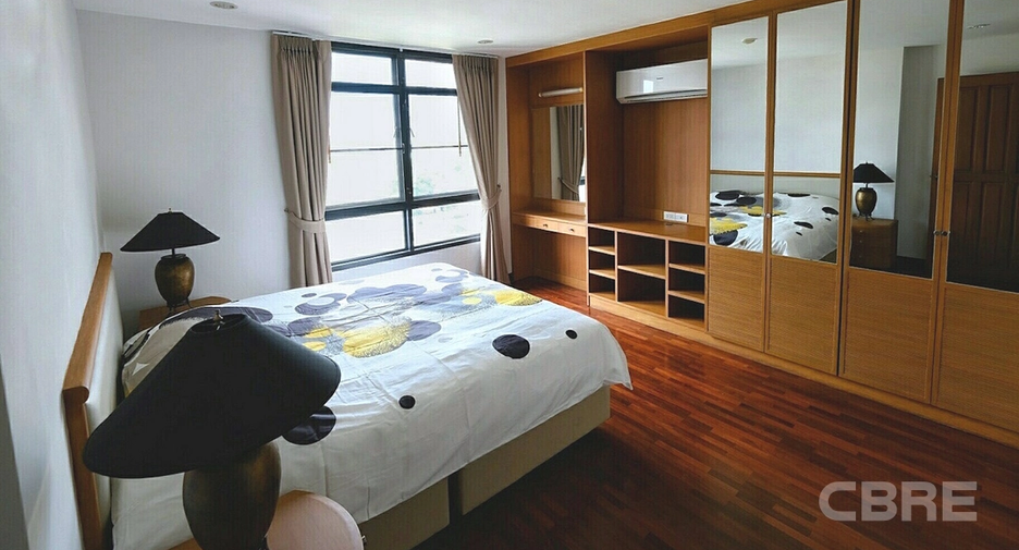À vendre 2 chambres condo à Watthana, Bangkok