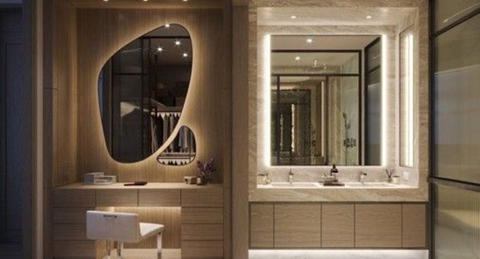 For sale 2 bedrooms house in Pathum Wan, Bangkok