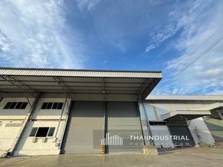 Almacén en alquiler en Si Racha, Chonburi
