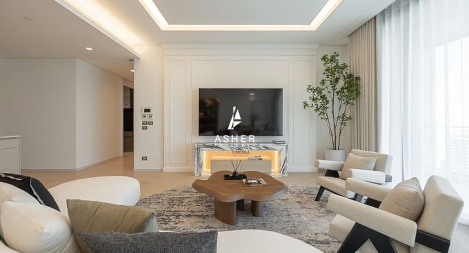 For sale 3 ベッドルーム condo in Pathum Wan, Bangkok