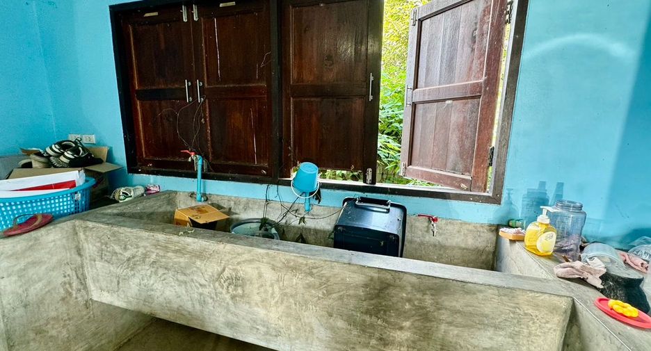 For sale 3 bedrooms retail Space in Mueang Chiang Mai, Chiang Mai