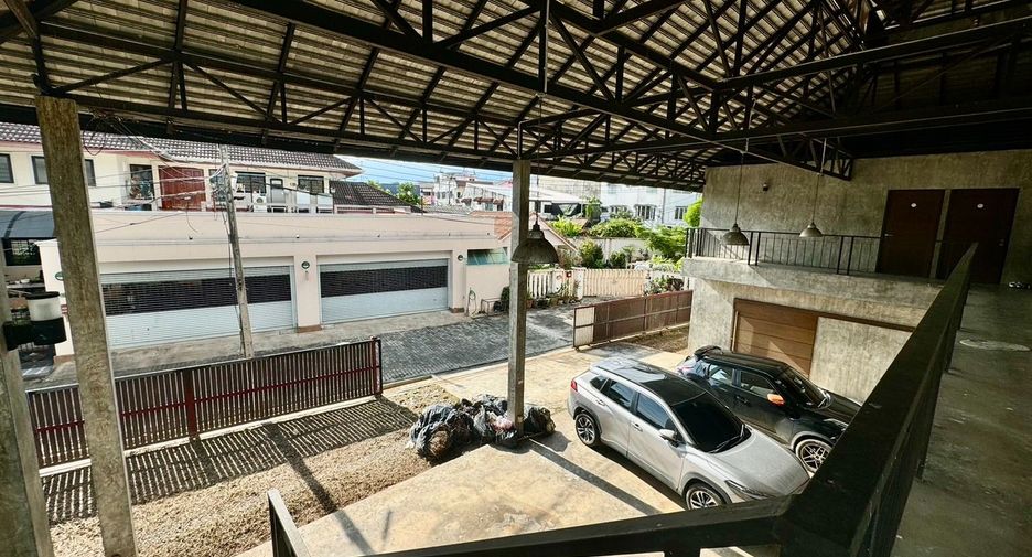For sale 3 bedrooms retail Space in Mueang Chiang Mai, Chiang Mai