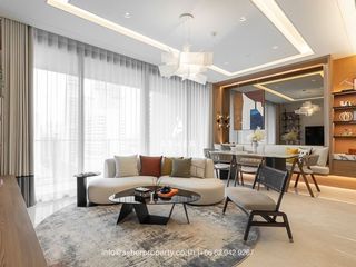 For sale 2 bedrooms condo in Pathum Wan, Bangkok