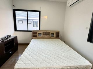 À louer 4 chambres maison à Si Racha, Chonburi