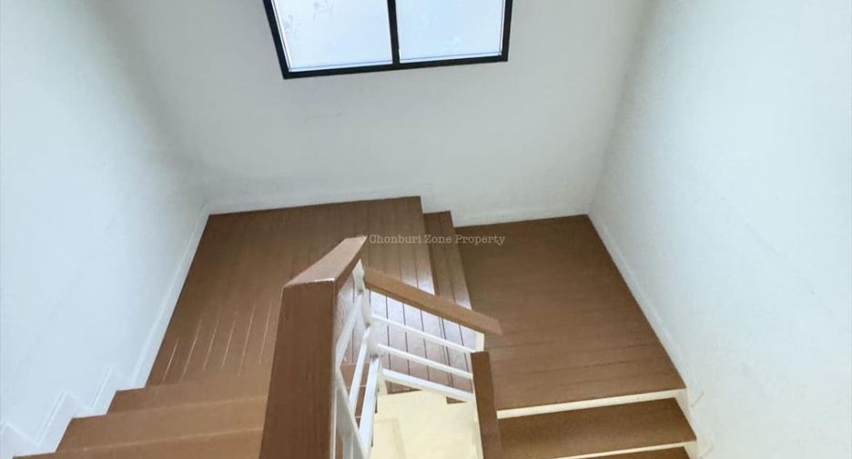 For rent 4 bedrooms house in Si Racha, Chonburi