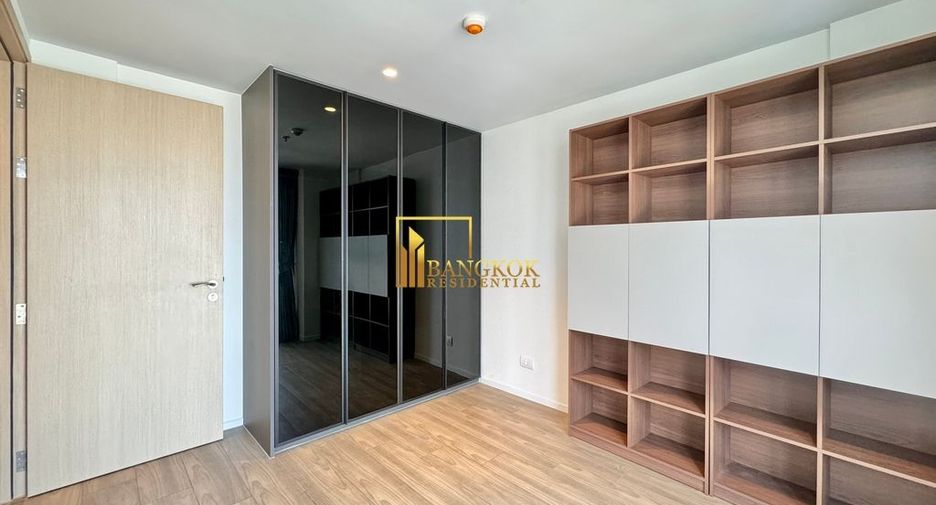 For rent 2 bedrooms condo in Sathon, Bangkok
