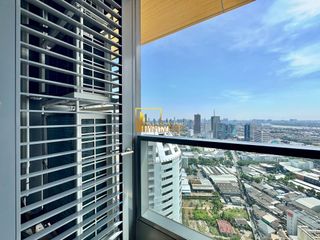 Condo en alquiler de 2 habitaciones en Khlong Toei, Bangkok