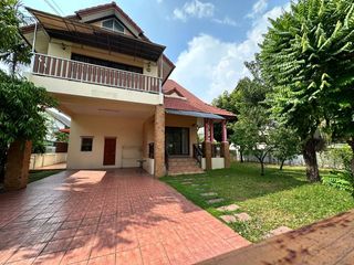 Haus zur Miete mit 3 Zimmer in Si Racha, Chonburi