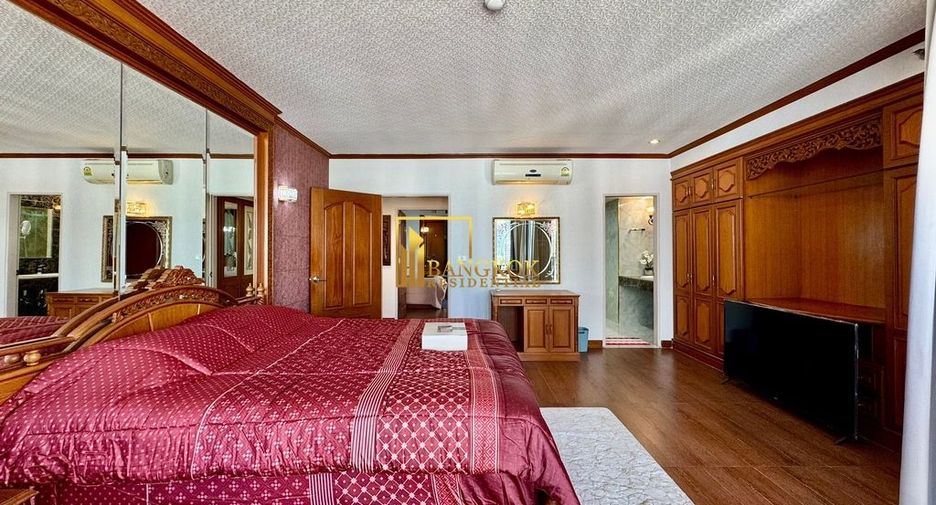 For rent 2 ベッドルーム condo in Khlong Toei, Bangkok