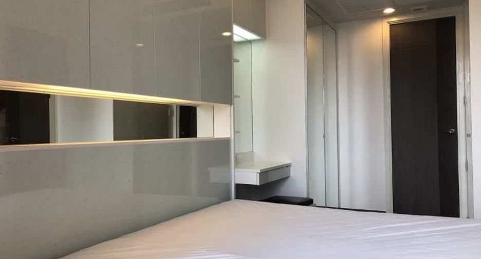 For rent and for sale 1 bed condo in Sathon, Bangkok