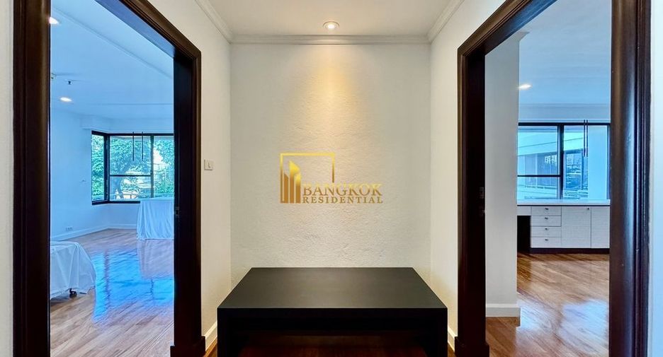 À louer 3 chambres appartement à Khlong Toei, Bangkok