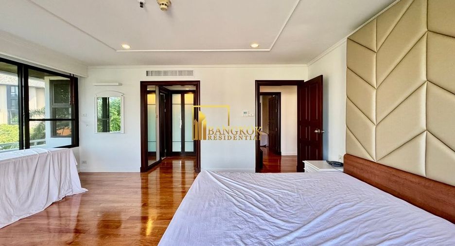 À louer 3 chambres appartement à Khlong Toei, Bangkok