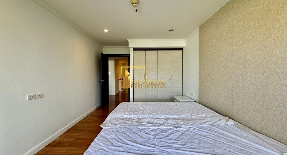 À louer 3 chambres appartement à Khlong Toei, Bangkok