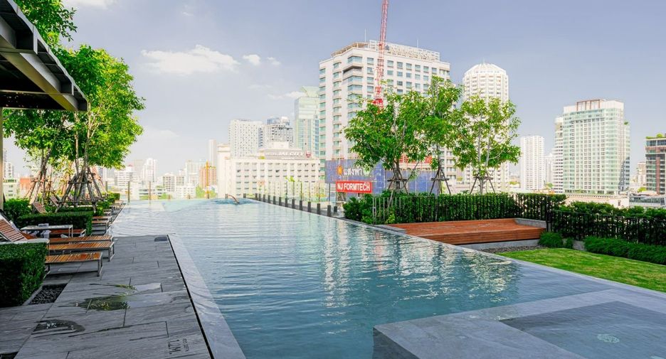 For rent 2 ベッドルーム condo in Khlong Toei, Bangkok