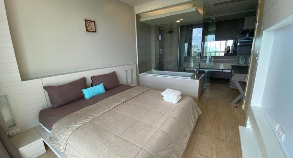 Villa en alquiler de 2 habitaciones en Bang Lamung, Chonburi