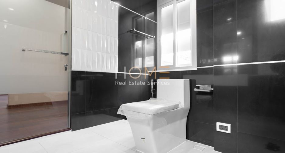 Casa en venta de 4 habitaciones en Chatuchak, Bangkok