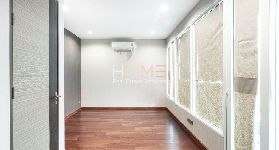 Casa en venta de 4 habitaciones en Chatuchak, Bangkok