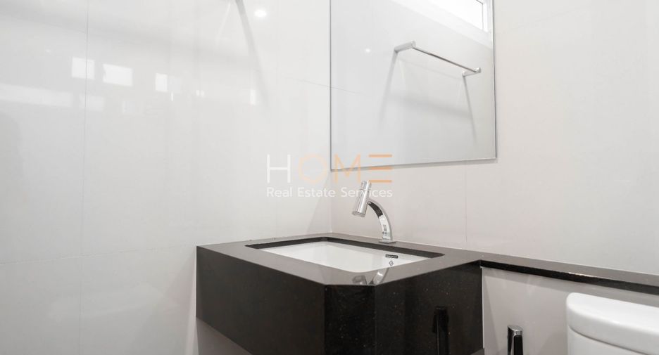 Casa en venta de 4 habitaciones en Chatuchak, Bangkok