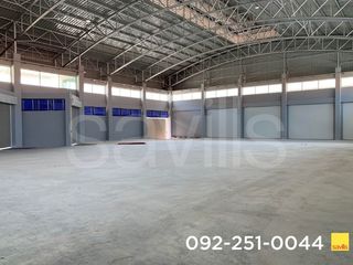出租 仓库 在 Mueang Samut Prakan, Samut Prakan