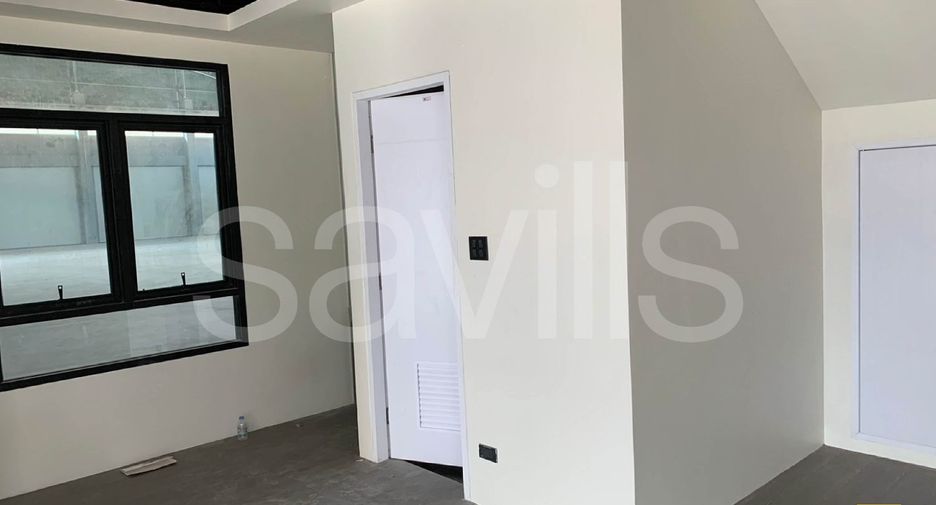 For rent warehouse in Mueang Samut Prakan, Samut Prakan