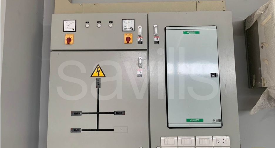 For rent warehouse in Mueang Samut Prakan, Samut Prakan