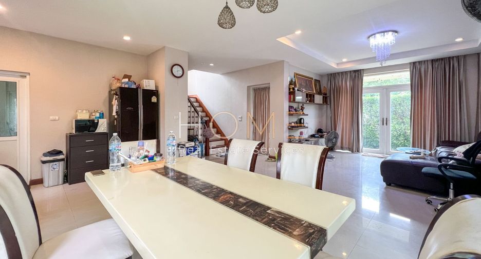 For sale 3 bedrooms house in Sai Mai, Bangkok