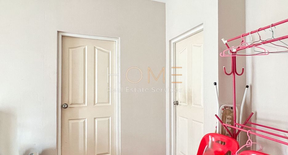 For sale 3 bedrooms house in Sai Mai, Bangkok
