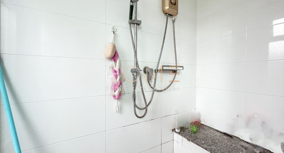 For sale 3 bedrooms house in Sai Mai, Bangkok