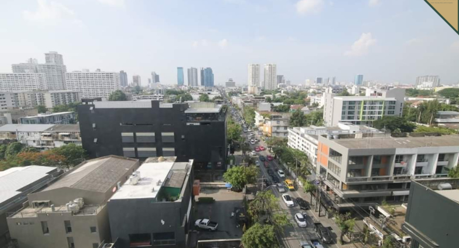 For sale 2 bedrooms condo in Watthana, Bangkok