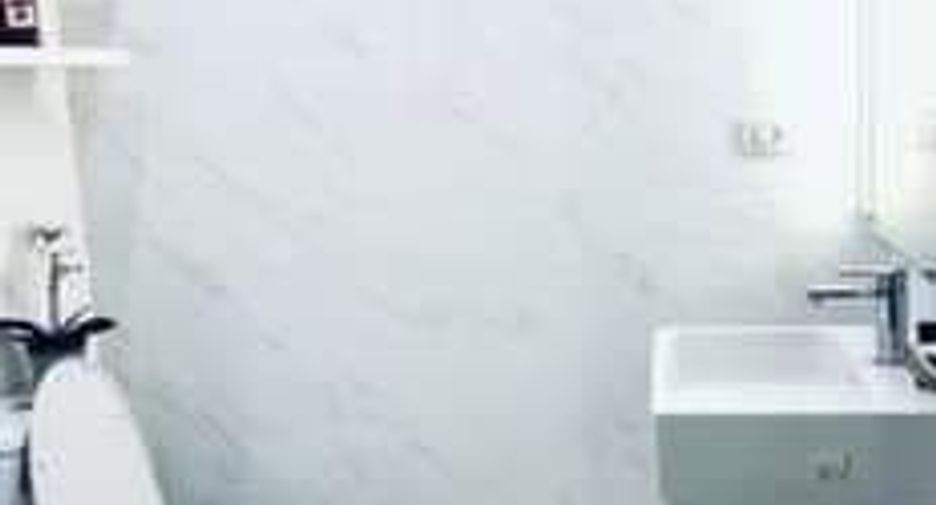For sale 2 bedrooms condo in Khlong Toei, Bangkok