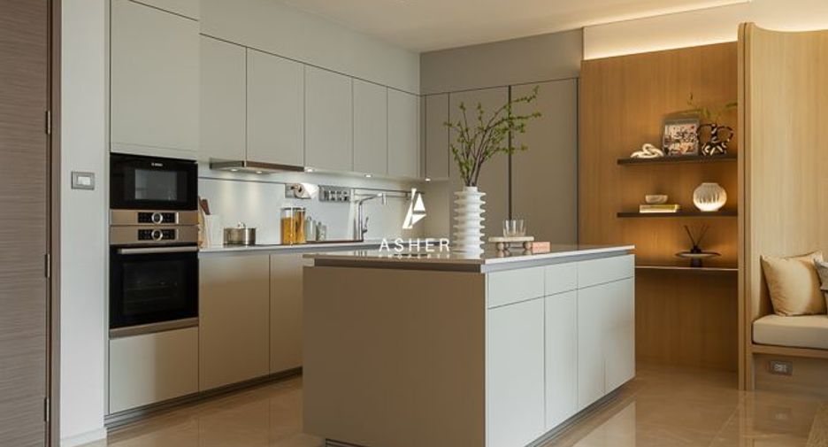 For sale 2 bedrooms condo in Pathum Wan, Bangkok