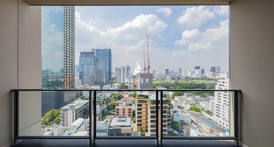 For sale 2 bedrooms condo in Pathum Wan, Bangkok