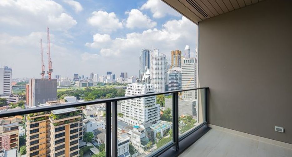 For sale 2 bedrooms condo in Pathum Wan, Bangkok